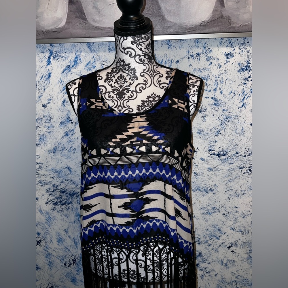 Tank top size medium